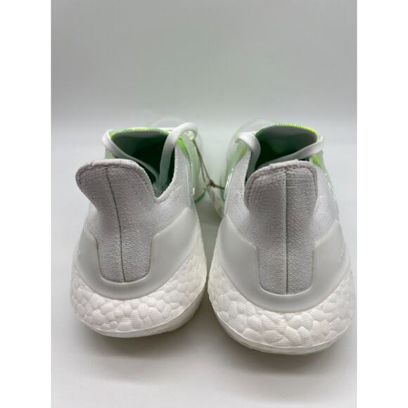 Adidas Ultraboost 22 Running Women's White Bliss Blue Volt GX5926 Size 8 NWT. - Picture 9 of 12
